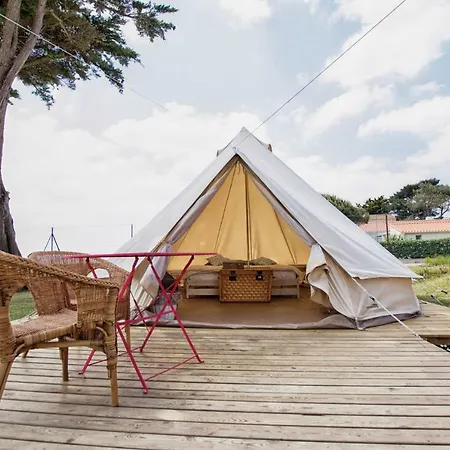 Le Soleil De Jade Village Préfailles