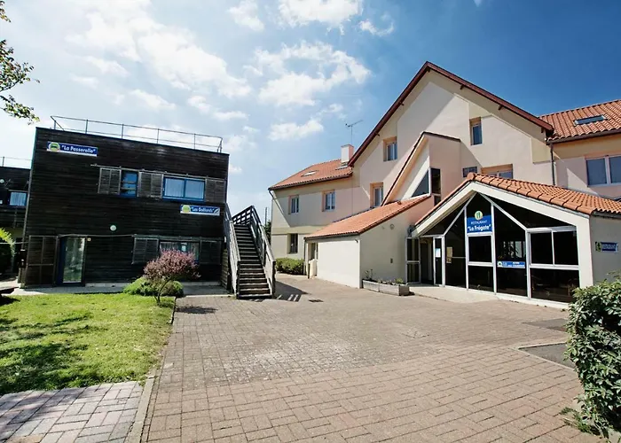 Le Soleil De Jade Village Préfailles